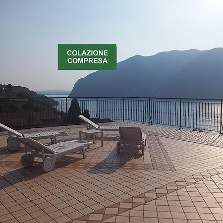Hotel Bellavista Meuble モンテ・イーゾラ エクステリア 写真