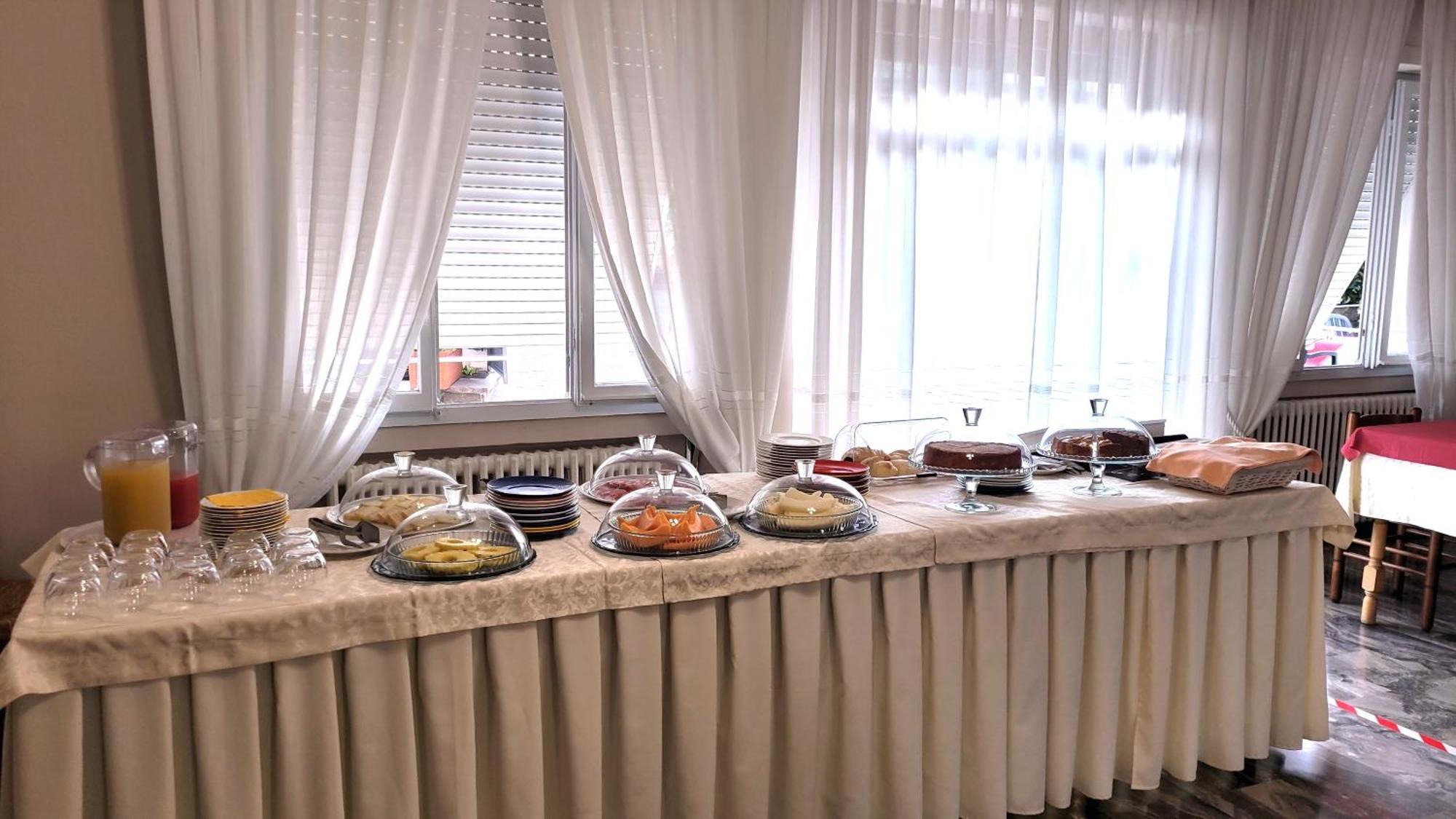 Hotel Bellavista Meuble モンテ・イーゾラ エクステリア 写真